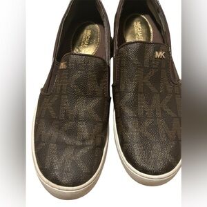 MICHAEL MICHAEL KORS Women’s slip-ons Logo Shoes Size 6.5
